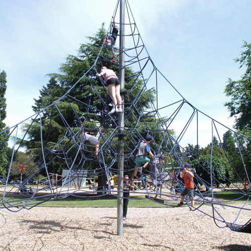 A great road trip stop at this challenging rope climbing frame at the Ashburton Domain Playground, Ashburton, New Zealand // Backyard Travel Family
